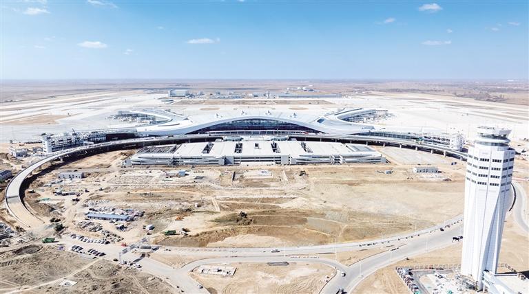 呼和浩特盛樂(lè)國(guó)際機(jī)場(chǎng)項(xiàng)目建設(shè)進(jìn)入沖刺階段相關(guān)圖片